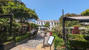 Zahrada ubytování Tranquil Beachfront Apartments Mar Azul Resort