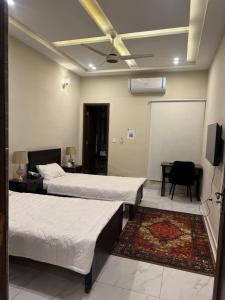 Gambar di galeri bagi Backpackers Den di Lahore