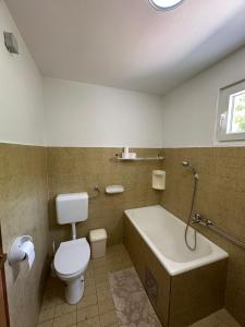 Kúpeľňa v ubytovaní Apartments Lavanda
