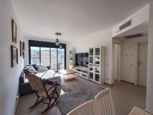 Et tv og/eller underholdning på Eilat Vacation Apartment