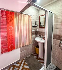Baðherbergi á Riad Larache
