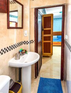 Baðherbergi á Riad Larache