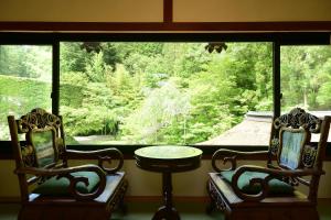 Garður fyrir utan 高野山 宿坊 総持院 -Koyasan Shukubo Sojiin-