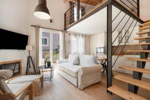 Ένα ή περισσότερα κρεβάτια σε δωμάτιο στο Stathis Suite