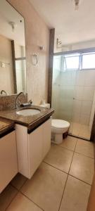 Bilik mandi di Flat 701