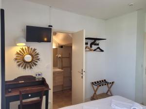 Μια τηλεόραση ή/και κέντρο ψυχαγωγίας στο Hotel Duchesse Anne