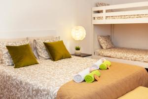 Ένα ή περισσότερα κρεβάτια σε δωμάτιο στο Apartment Curitiba by Algarve Vacation