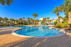 Bazén v ubytování Sterling Shores Beach Resort by Panhandle Getaways nebo v jeho okolí
