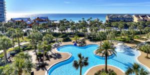 Bazén v ubytování Sterling Shores Beach Resort by Panhandle Getaways nebo v jeho okolí