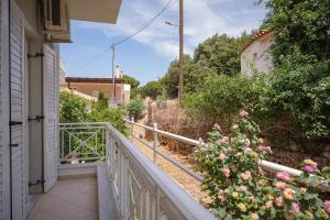 Balkón alebo terasa v ubytovaní Nostos - Psili Ammos Apartments