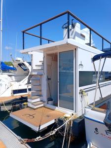 Kép Casa Flotante en el Puerto de Vigo - Different Charter szállásáról Vigóban a galériában