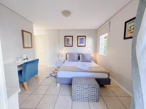 Amoris Guesthouse Randburg II - Darrenwood客房内的一张或多张床位