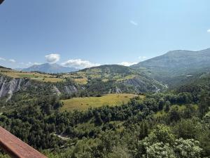 Příroda nedaleko apartmánu + 4 fotografie