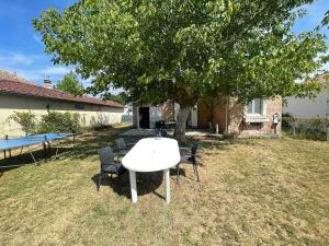 Fotografie z fotogalerie ubytování Bagatelle House v destinaci Ares + 69 fotografií