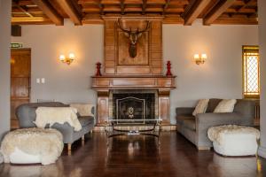 Posezení v ubytování Hotel Tres Reyes