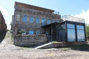 Το κτήριο όπου στεγάζεται  ο ξενώνας