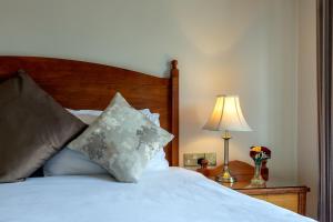 Posteľ alebo postele v izbe v ubytovaní The Newgrange Hotel
