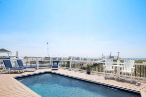 Piscina di Dunecrest by RoveTravel - Family Oceanfront with Heated Pool o nelle vicinanze