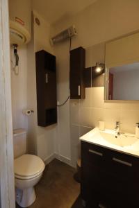 O baie la Studio cozy au coeur du village - Wifi - Netflix