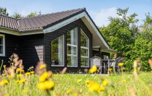 4 Bedroom Stunning Home In Fjerritslev室外花園