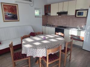 Gallery image of Apartmani Lučić, Marušići in Omiš