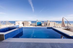 Πισίνα στο ή κοντά στο Vinorama Villa doble
