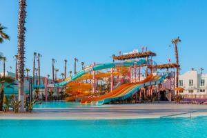 Bazén v ubytování ON City Resort All Inclusive Prime nebo v jeho okolí