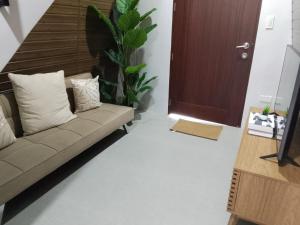 Ruang duduk di Serene Cabin Getaway in San Fernando City