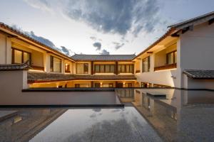 Bassein majutusasutuses 大理沙溪云喜七月精品客栈 Shaxi Ancient Town Yunxi Qiyue Guesthouse või selle lähedal