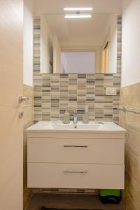 صورة لـ Marlin Suite Apartment في مارينا دي غروسيتو