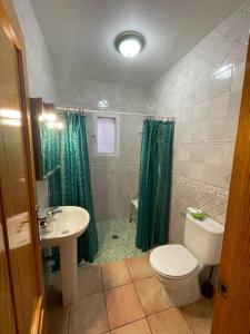 Koupelna v ubytování Casa Rural Margarita La Murta + 15 fotografií