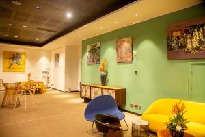 ONOMO Hotel Abidjan的休息区