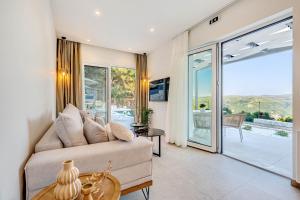 TV/trung tâm giải trí tại Amarilia Private Villa