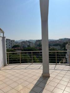 Balkon ili terasa u objektu 3 Bedrooms Penthouse Golem