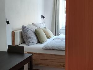 Postel nebo postele na pokoji v ubytování Ferienwohnung Sofka
