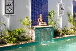 Kolam renang di atau dekat dengan Azur Byron Bay