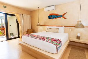 Gallery image of Kalimera Beach Hotel in Maya Beach