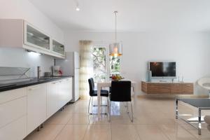 Kuchnia lub aneks kuchenny w obiekcie Finca Oasis Holidays & Health - Charming Villas