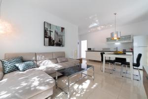 Kuchnia lub aneks kuchenny w obiekcie Finca Oasis Holidays & Health - Charming Villas