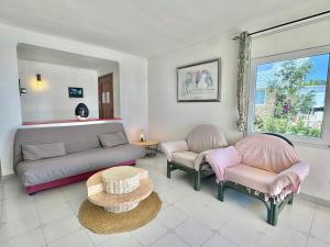 Posedenie v ubytovaní Residencial puig rom