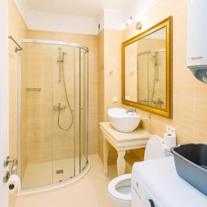 Koupelna v ubytování Private Apartment Grand Resort 15