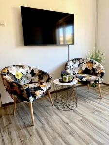 Μια τηλεόραση ή/και κέντρο ψυχαγωγίας στο Kosovic Family House