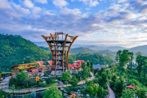 Pogled na planinu ili pogled na planinu iz vikendice