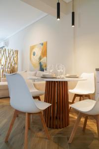 Χώρος καθιστικού στο MoNTaN Suite Apartment