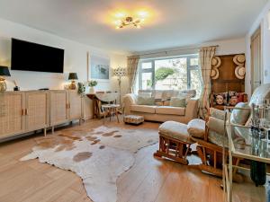 Μια τηλεόραση ή/και κέντρο ψυχαγωγίας στο 1 Bed in Hayle 95418