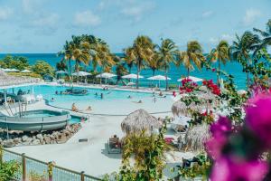 Kolam renang di atau di dekat Diamant Bleu studio, piscine, vue mer