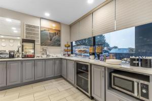 Galeriebild der Unterkunft Best Western Salisbury Plaza in Salisbury