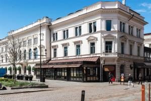 Budova, kde se hotel nachází