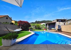 Bazén v ubytovaní Casa piscina boleros alebo v jeho blízkosti