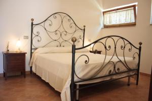 Llit o llits en una habitació de Il Vallone di Melezzole